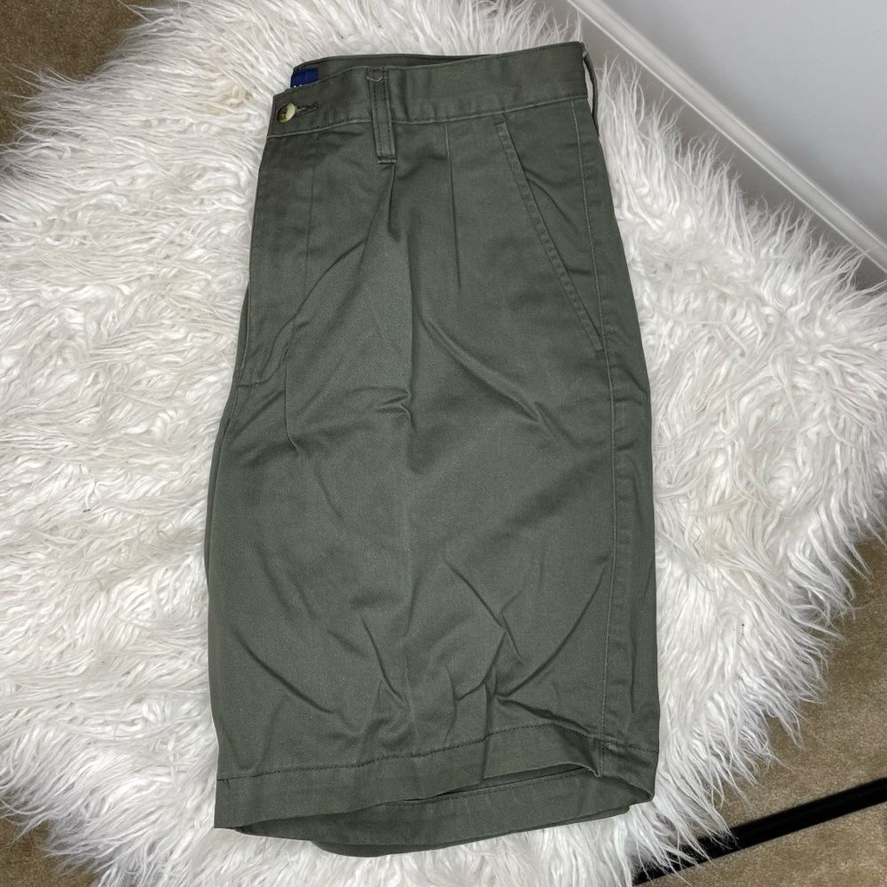Basic Editions- Green Dress Shorts